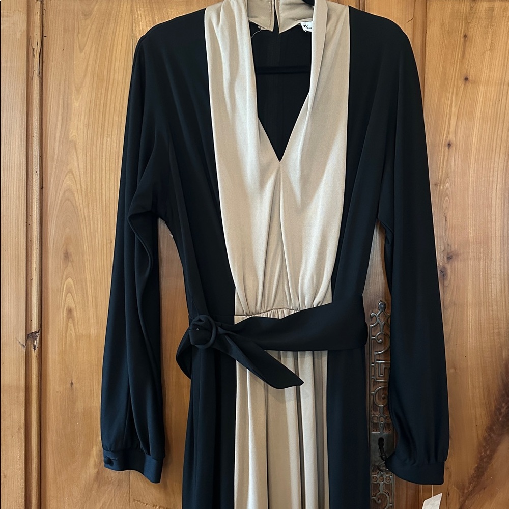 Herman MARCUS Dallas VINTAGE deadstock tags Beige maxi/evening dress